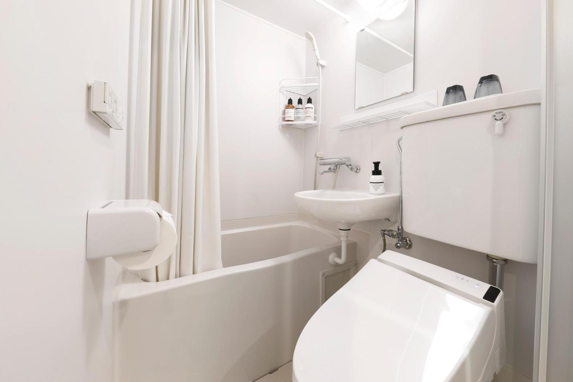 Hop Inn Tokyo Iidabashi Room photo